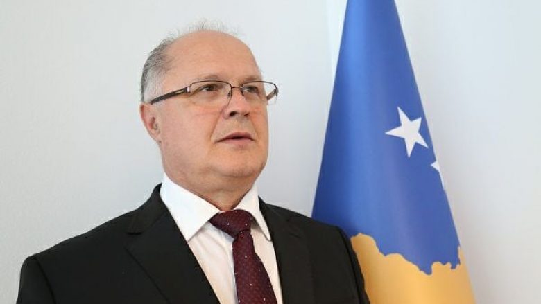 Kelmendi: Ura e Ibrit po i mbanë në pushtet liderët politik në Kosovë dhe Serbi