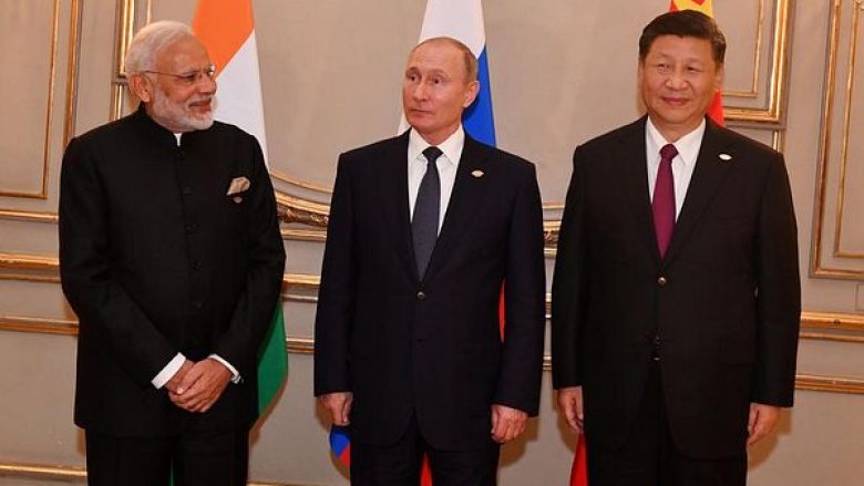 Kina dhe India kanë filluar të distancohen nga Rusia