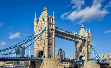 Shumë njerëz po e kuptojnë për herë të parë se si duket ura ‘e vërtetë’ e Londrës