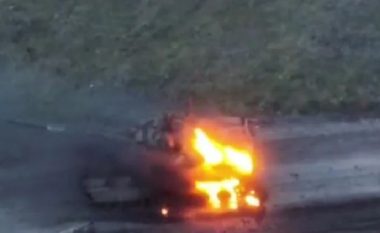 Ukrainasit publikojnë pamjet e shkatërrimit të tankut rus T-80