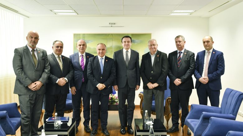 Këshilli i Ambasadorëve Shqiptarë përkrah aplikimin e Kosovës për anëtarësim në BE