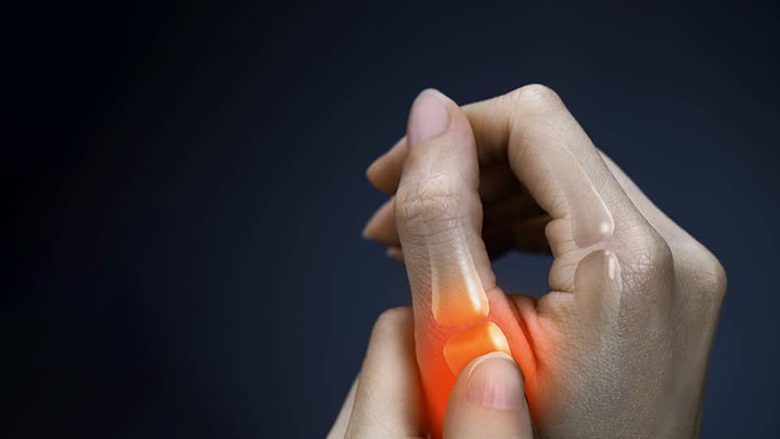 Thyerja e gishtit të madh: Shërimi është i gjatë dhe komplikimet janë të mundshme