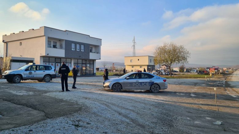 Vetëvrasja e Sokol Halilit, Policia: Gjatë intervenimit janë larguar anëtarët e familjes nga shtëpia
