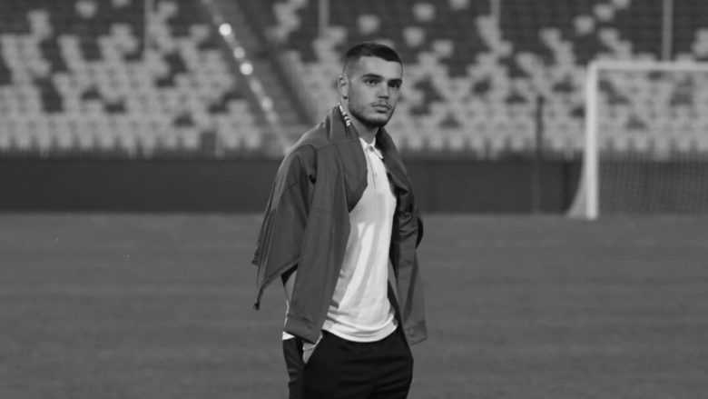 Futbolli i Kosovës në zi pas vdekjes së talentit 17-vjeçar Erion Kajtazi, kujtohet nga klubi i tij Trepça ’89, FFK dhe klubet tona
