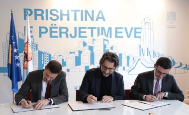 Komuna e Prishtinës nënshkruan marrëveshje për ngrohje përmes energjisë solare