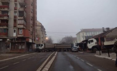 ​Barrikadë e re në veri të Mitrovicës, pamundësohet lëvizja e lirë edhe në qytet