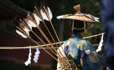 Sporti i preferuar i samurajëve i cili edhe sot praktikohet dhe kërkon shkathtësi të jashtëzakonshme
