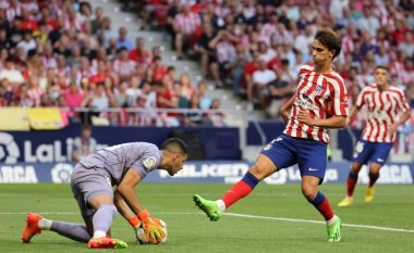 Atletico Madrid ia ofron Joao Felixin, Chelsea mendon transferimin e sulmuesit portugez