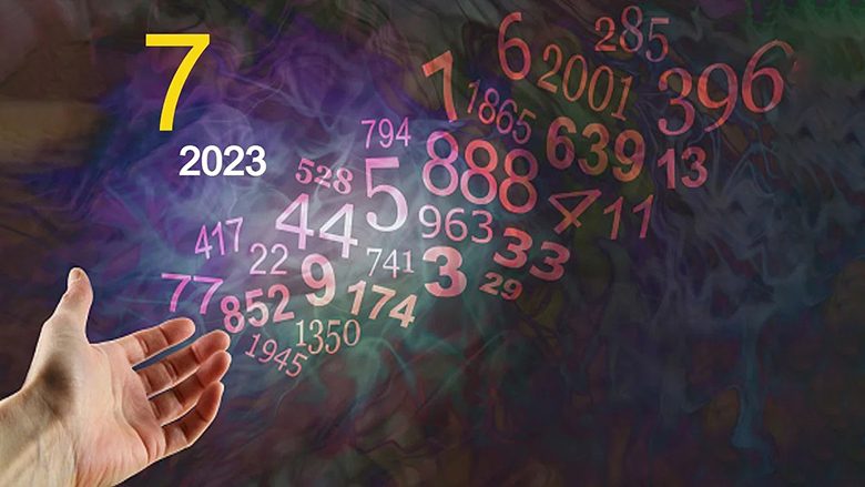 Çfarë na thotë Numerologjia e 2023? Çfarë ofron numri 7?