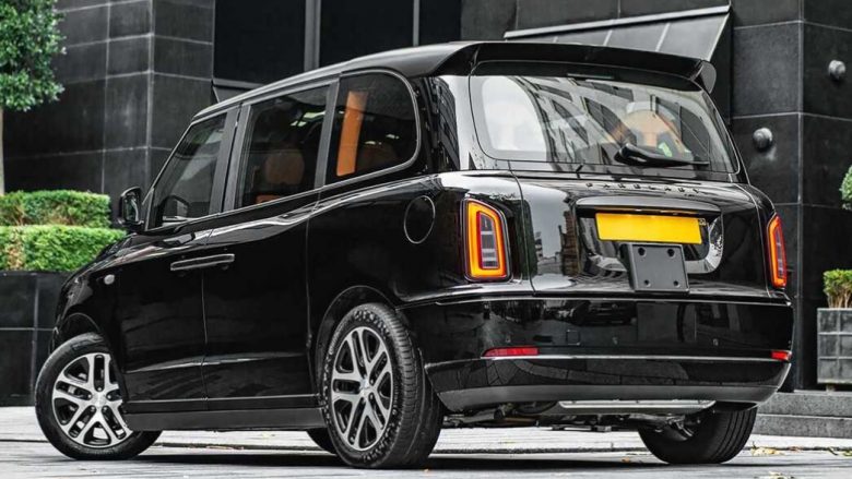Taksi luksoz londinez me dizajn të ri kushton rreth 115 mijë euro