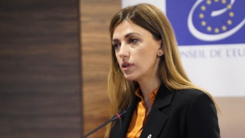 Kërkesat për dorëheqje, ministrja ​Haxhiu: S’e kanë hallin e grave por të Qeverisë Kurti