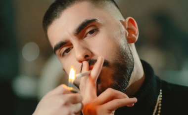 Butrint Imeri të martën lanson këngën e re “Cigaren”