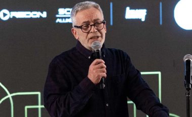 Xhelal Llonçari shpërblehet me çmimin e nderit në Bienalen e Arkitekturës 2022