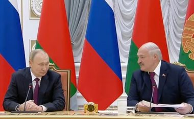 Lukashenko e quan veten dhe Putinin ‘njerëzit më lëndues dhe më toksikë në Tokë’, ndërsa ironizon gjatë një takimi të përbashkët në Bjellorusi