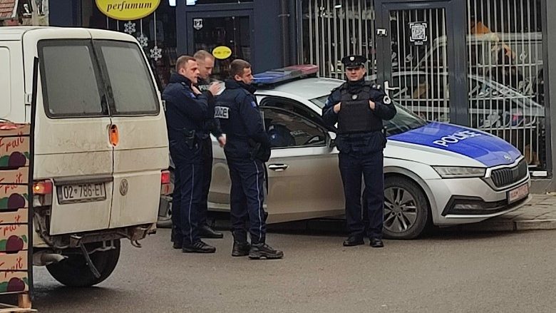 Qytetarët mirëpresin shtimin e policëve në veri të Mitrovicës