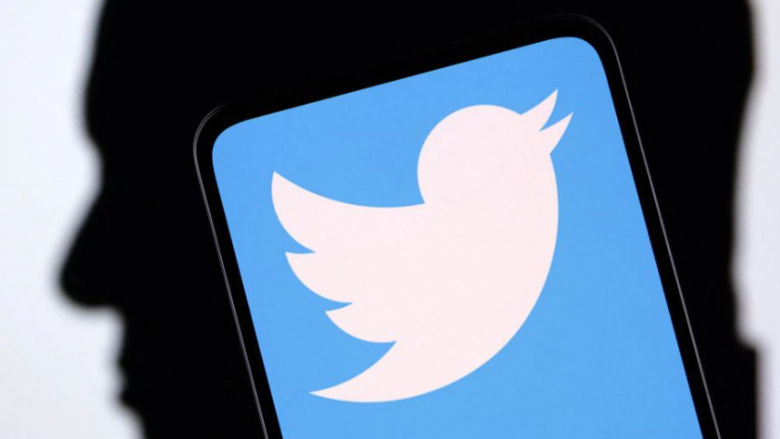 Twitter fshiu veçorinë që promovonte linjat telefonike për parandalimin e vetëvrasjeve