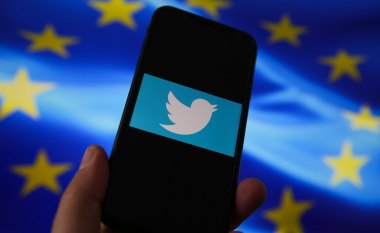Ndalimi i procesit të grupit kërkimor në Twitter ndërlikon pajtueshmërinë me ligjin e ri të BE-së