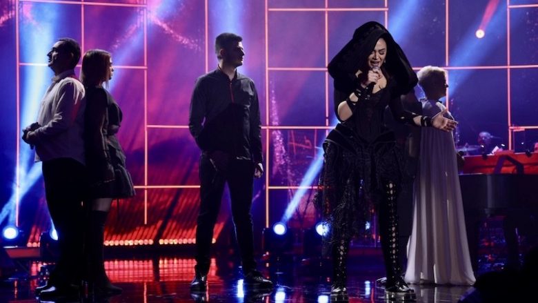 Çfarë thotë teksti i “Duje” – këngës reprezentuese të Shqipërisë në ‘Eurovision 2023’?