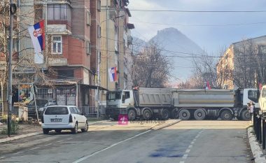 Partia e Serbëve të Kosovës: Ata që besuan se e mbrojtën Serbinë me vendosjen e barrikadave, është gënjeshtër me regji të Listës serbe