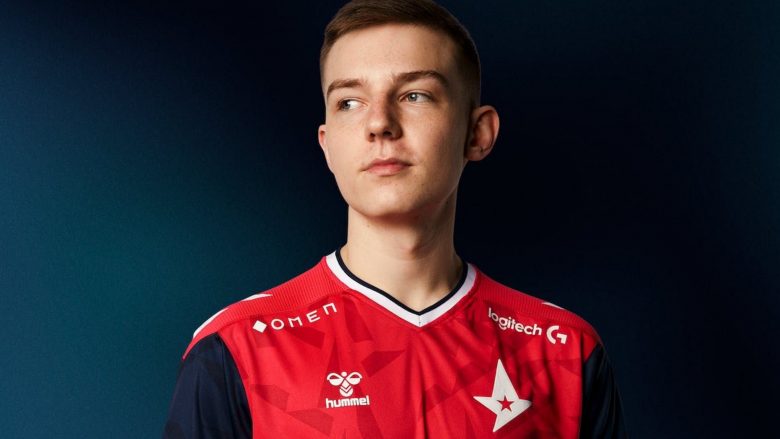 Zyrtare: Ekipi i CS:GO Astralis nënshkruan me lojtarin e ri Buzz