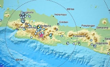 Një tërmet me magnitudë 6.4 ka goditur Indonezinë