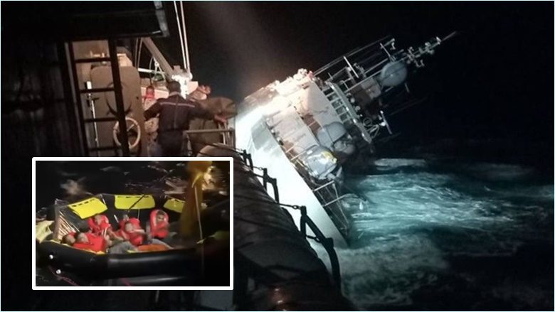 Mbi 30 marinarë të zhdukur pasi një luftanije përmbyset në detin e stuhishëm në Gjirin e Tajlandës