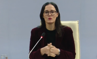 Qeveria shqiptare miraton vendimet për rritjen e pagave në sektorin publik