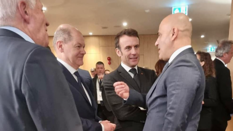Kovaçevski publikon foto me Macron e Scholz: Bisedime konstruktive për të ardhmen evropiane të Maqedonisë së Veriut
