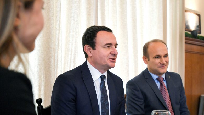 Përfaqësuesit e biznesit kërkojnë dialog me Qeverinë e Kosovës për tërheqjen e investimeve të huaja