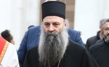 MPJD për vizitën e patriarkut serb Porfirje në Kosovë: Nuk mund t’i aprovohet kërkesa pa i dënuar veprimet kriminale në veri