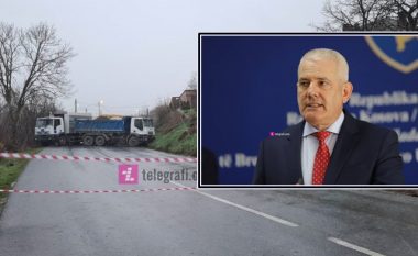 Akuzon Rakiqin dhe bandat kriminale për barrikadat në veri, Sveçla: Nuk ka kompromis me krimin