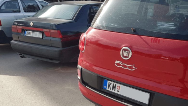 Serbia shpërfill marrëveshjen, vazhdon regjistrimin e automjeteve me targa ilegale të qyteteve nga Kosova