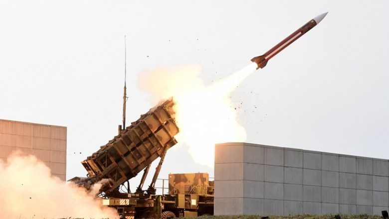 Holanda paralajmëron dërgimin e sistemit raketor Patriot në Ukrainë