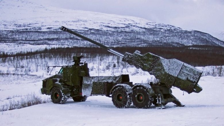 Suedia dërgon automjete të blinduara dhe sistemin artilerik Archer në Ukrainë