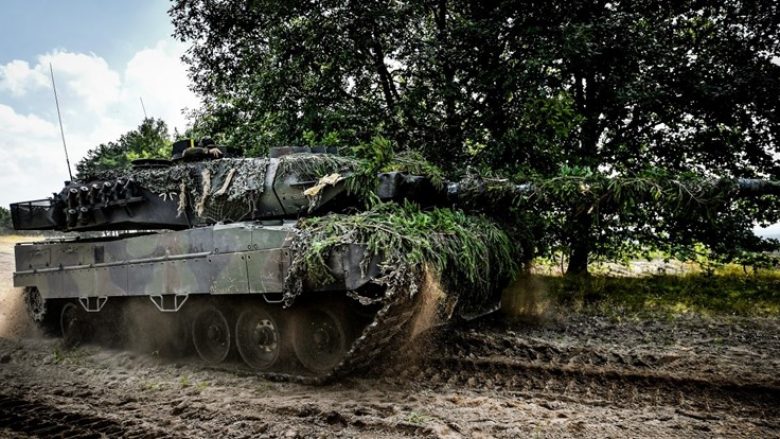 Gjermania do t’ia dërgojë Ukrainës tanket Leopard 2, Zelensky: Nuk bëhet fjalë për 5 apo 10 – kemi nevojë për më shumë