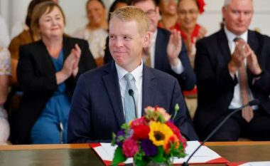 Chris Hipkins betohet si kryeministri i 41-të i Zelandës së Re