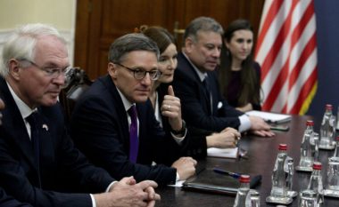 Chollet: Një krizë në Kosovë do të pengonte bashkëpunimin e SHBA-së me Serbinë