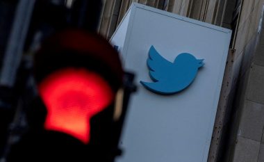 Twitter nuk ka dëshmi se vjedhja e të dhënave të përdoruesve janë bërë përmes gabimeve të sistemit