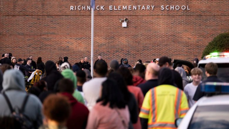 Nxënësi gjashtë vjeçar plagos me armë zjarri mësuesen në një shkollë në Virginia