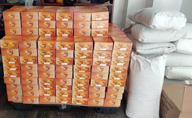Kompania “Meka Halal Food” ndan ndihma për familjet e prekura nga vërshimet në Skënderaj