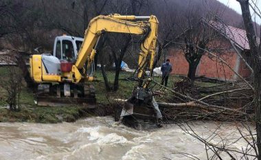 Komuna e Podujevës fton qytetarët të lajmërojnë dëmet e shkaktuara nga vërshimet