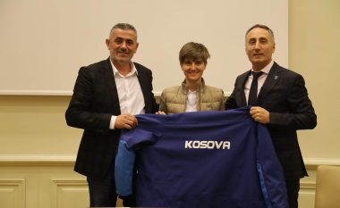 Nënshkruhet kontrata, skitarja Sophie Sorschag, edhe zyrtarisht do ta përfaqësojë Kosovën