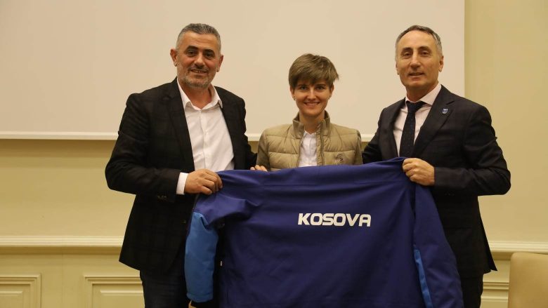 Nënshkruhet kontrata, skitarja Sophie Sorschag, edhe zyrtarisht do ta përfaqësojë Kosovën