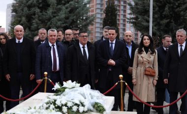 17 vjet nga vdekja e Rugovës, Abdixhiku: Sot e ndjejmë mungesën e urtësisë, politikës dhe vizionit të tij