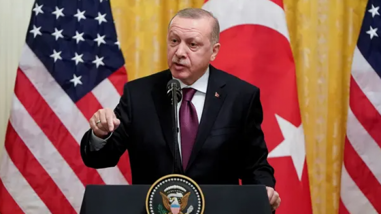 Türkiye – diplomatët amerikanë bien dakord ta quajnë Turqinë ashtu siç ka kërkuar Erdogani