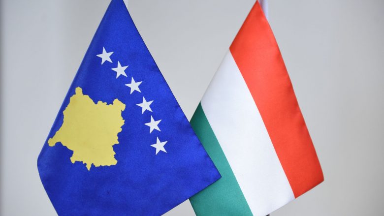 ​Hungaria do të votojë kundër aplikimit të Kosovës për anëtarësim në BE