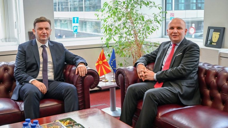 Osmani-Kyuchyuk: Maqedonia e Veriut dhe Bullgaria duhet të jenë të përkushtuar në intensifikimin e dialogut politik, me qëllim kthimin e besimit