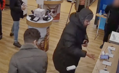 Hajdutët vjedhin telefonat në vlerë prej 11 mijë eurove në një dyqan të Anglisë