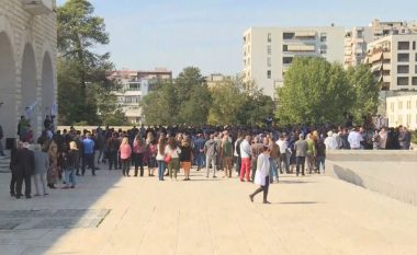 Shqipëri, kriza në universitete