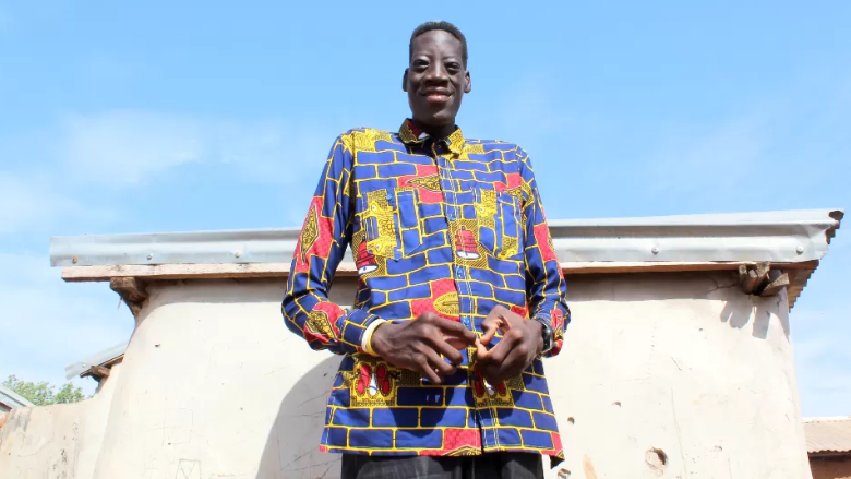 Një burrë nga Gana mund të jetë njeriu më i gjatë në botë